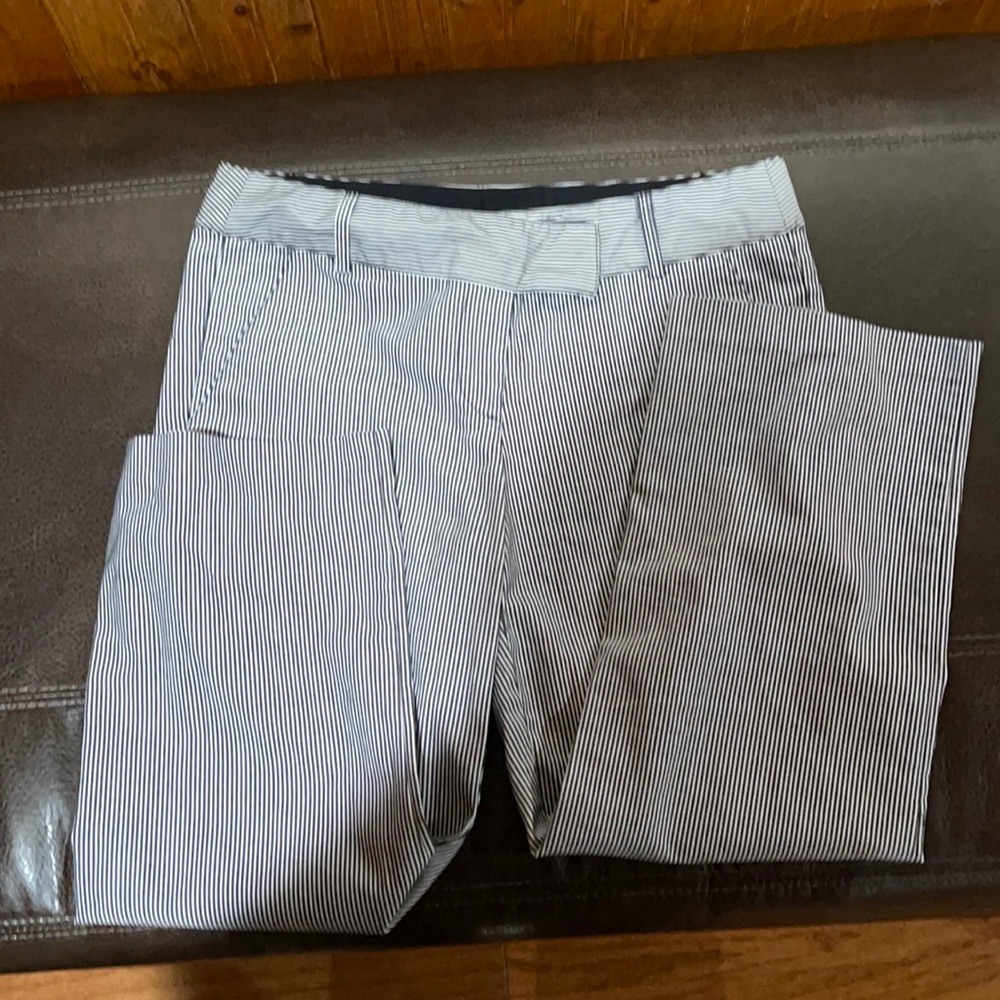Black and white strip capris
